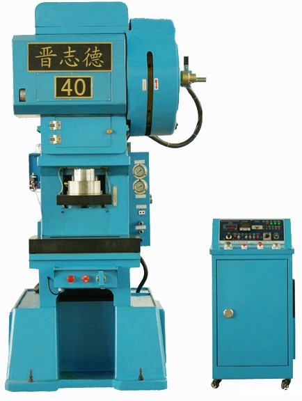 CP-40T C型三圓导柱高速新利体育首页最新APP